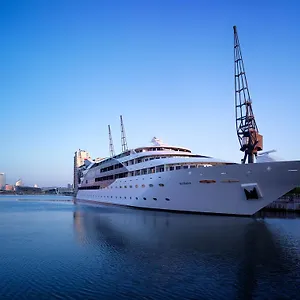 Hotel Sunborn Yacht